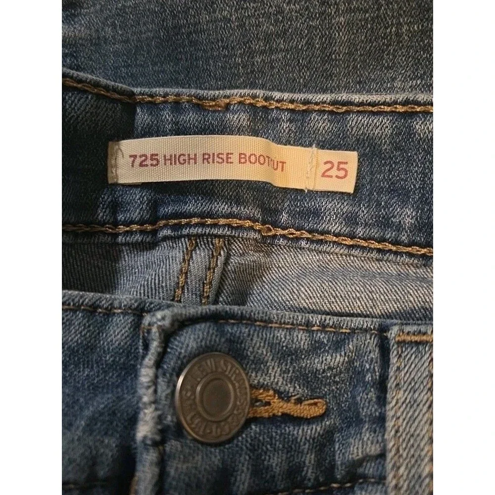 Levi's 725 High Rise Bootcut Jeans Women's Size 25 Medium Wash Levi Strauss Co - Picture 3 of 6